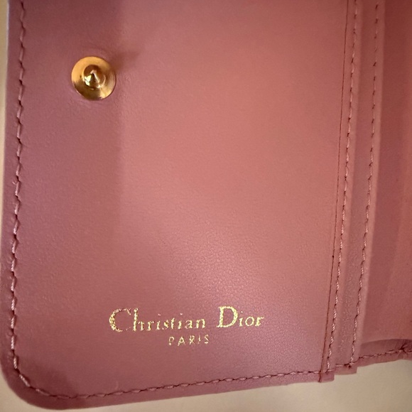 Dior Pink Quilted Caro Wallet - Picture 3 of 12